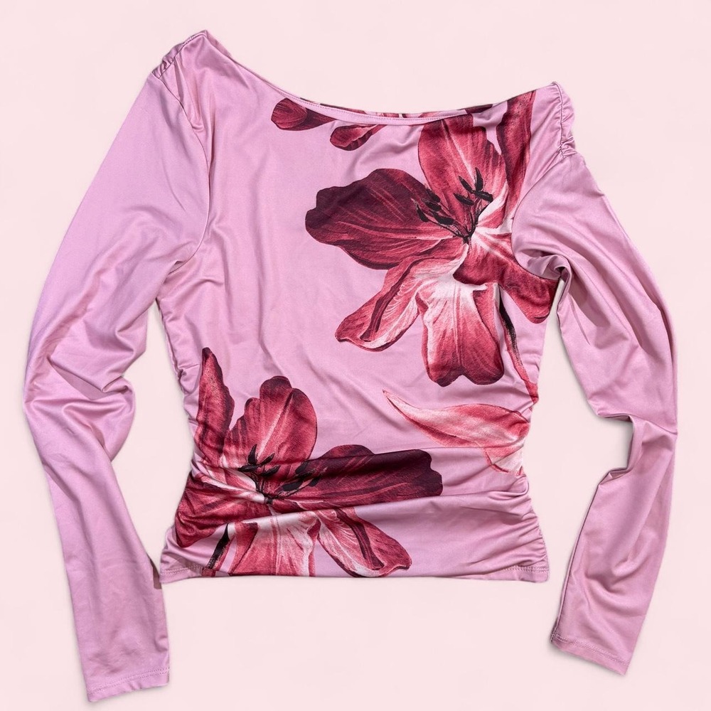 Madden Girl Pink Long Sleeve Side Ruched Asymmetrical Boat Neck Floral Medium T